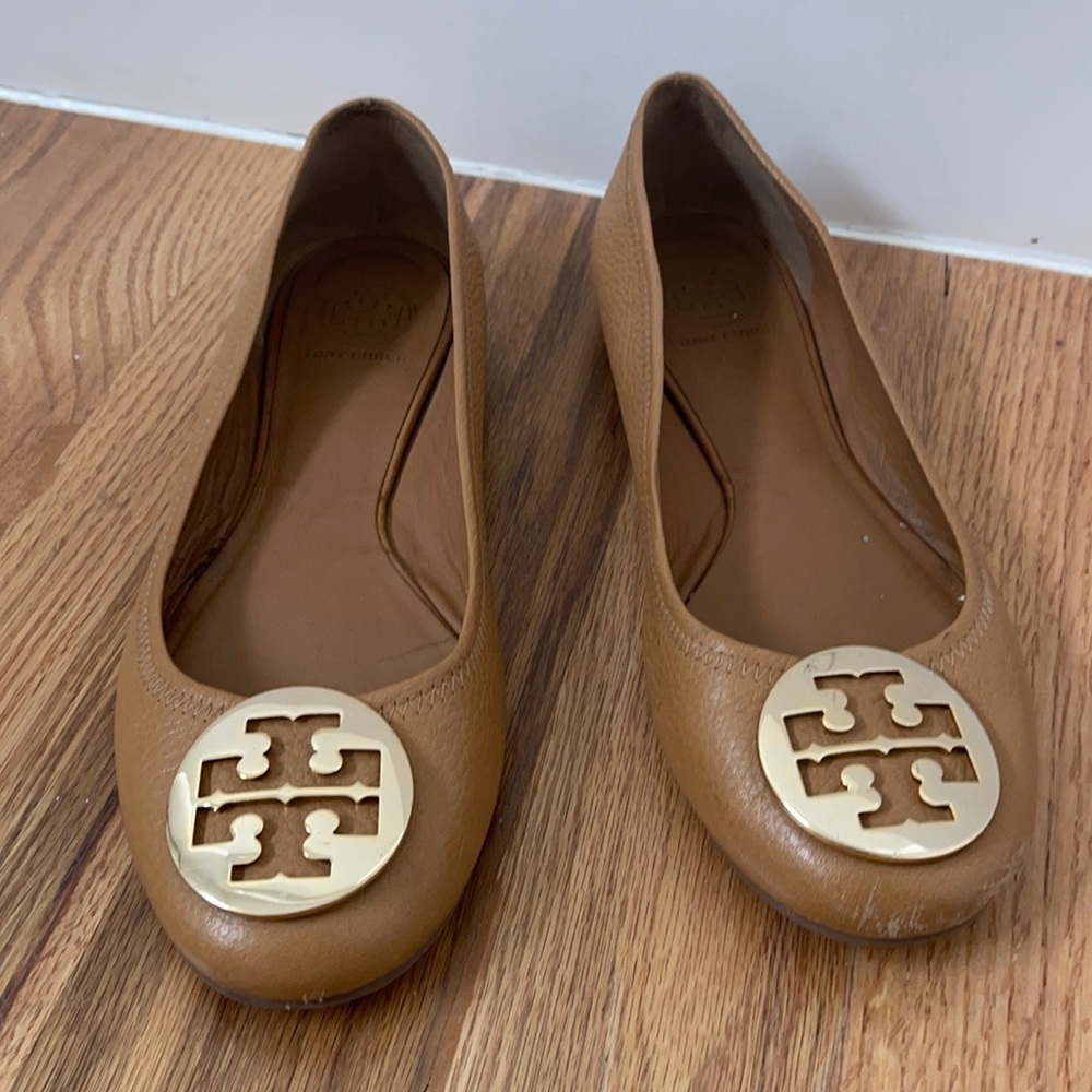 Tory Burch tan flats 9 1/2